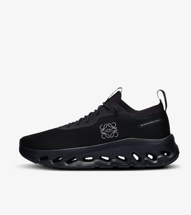 On Running Cloudtilt LOEWE All Black