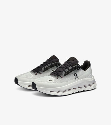 On Running Cloudtilt Black Ivory (Women's)