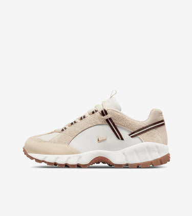 Nike Air Humara LX Jacquemus Light Bone Gold (Women's)