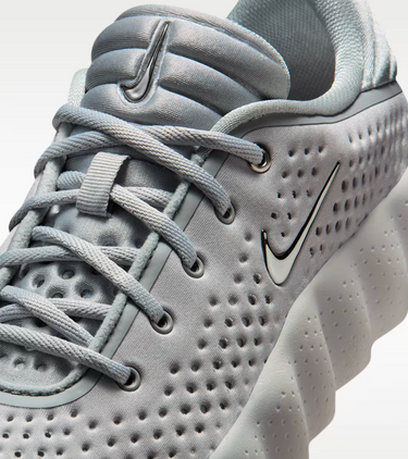 Nike Mind 002 Light Smoke Grey