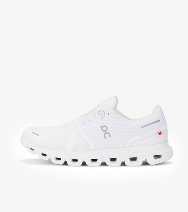 On Running Cloud 6 All White