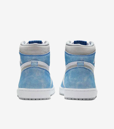 Air Jordan 1 Retro High OG Hyper Royal