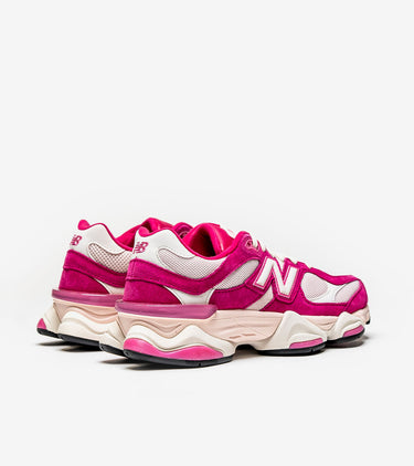 New Balance 9060 Fuchsia Pink