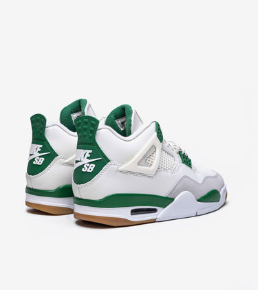 Jordan 4 Retro SB Pine Green