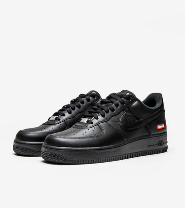 Nike Air Force 1 Low Supreme Black