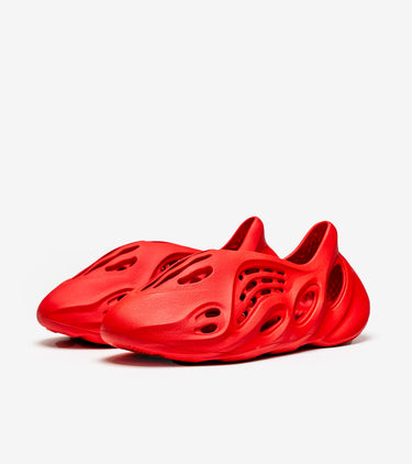 adidas Yeezy Foam RNNR Vermillion