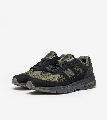 New Balance 991v2 MiUK Stone Island Black