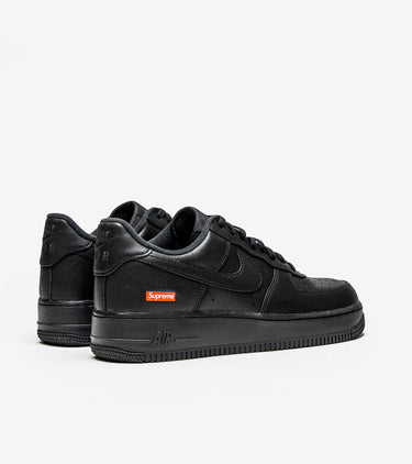 Nike Air Force 1 Low Supreme Black