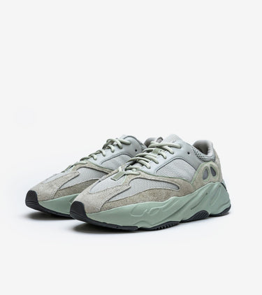 adidas Yeezy Boost 700 Salt (2019/2023)
