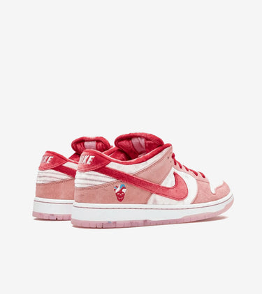 Nike SB Dunk Low StrangeLove Skateboards (Regular Box)